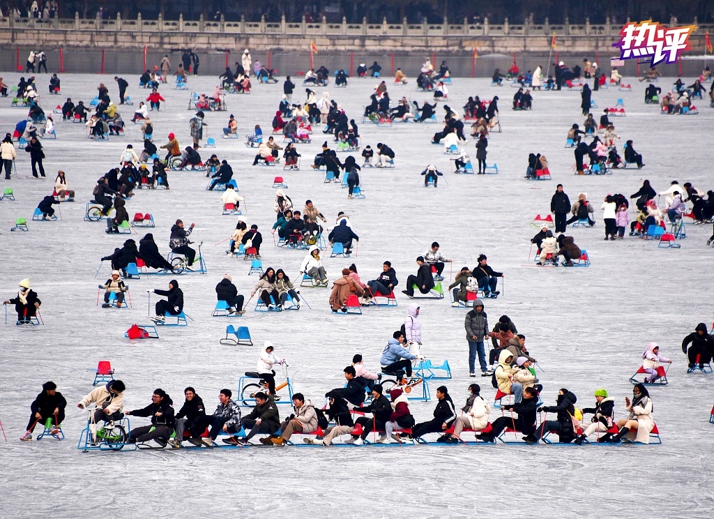 易倍网站：热评丨“冻梨摆盘”火了从跨年游解锁2024文旅新增长点(图3)