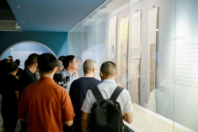 文化和旅游部2024年全国美术馆馆藏精品展出季入选项目｜在“长风几万里”中感悟传统山水诗意精神(图2)