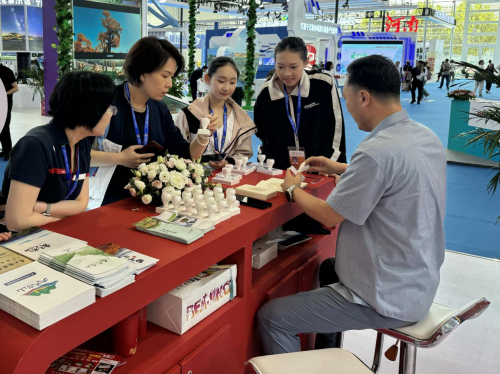 易倍EMC平台：2024中国文化旅游产业博览会来啦“大美房山”精彩亮相！(图4)