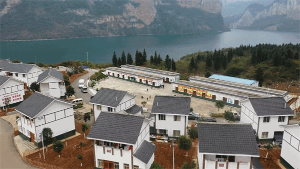 易倍EMC平台：毕节这地方吃上“旅游饭”！(图3)