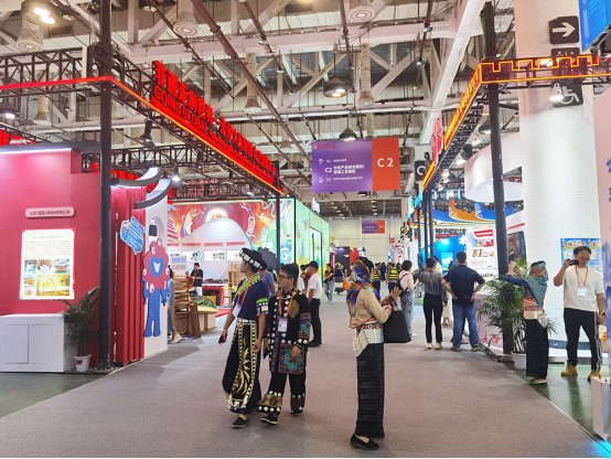 易倍EMC平台：聚焦文旅新风口2024文博会构建产业发展高地(图2)