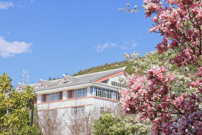 易倍网站：招聘年薪约为7—17万元五险一金！丽江文化旅游学院（原云南大学旅游文化学院）2024年招聘公告(图5)