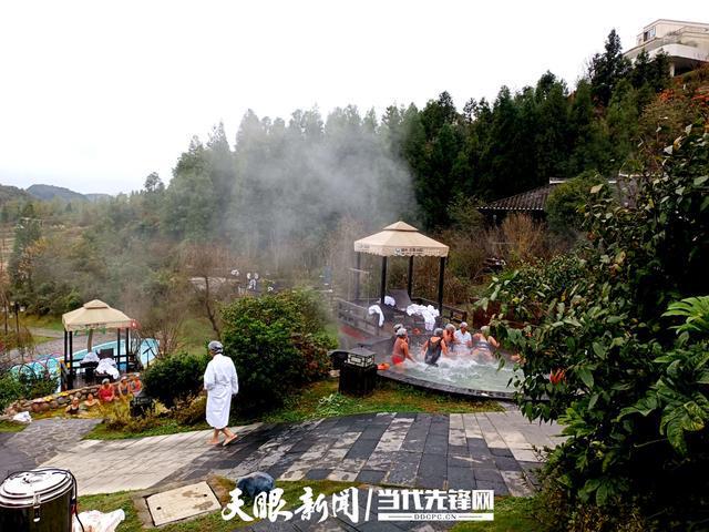 2024年毕节冬季旅游新闻发布会在百里杜鹃举办(图3)