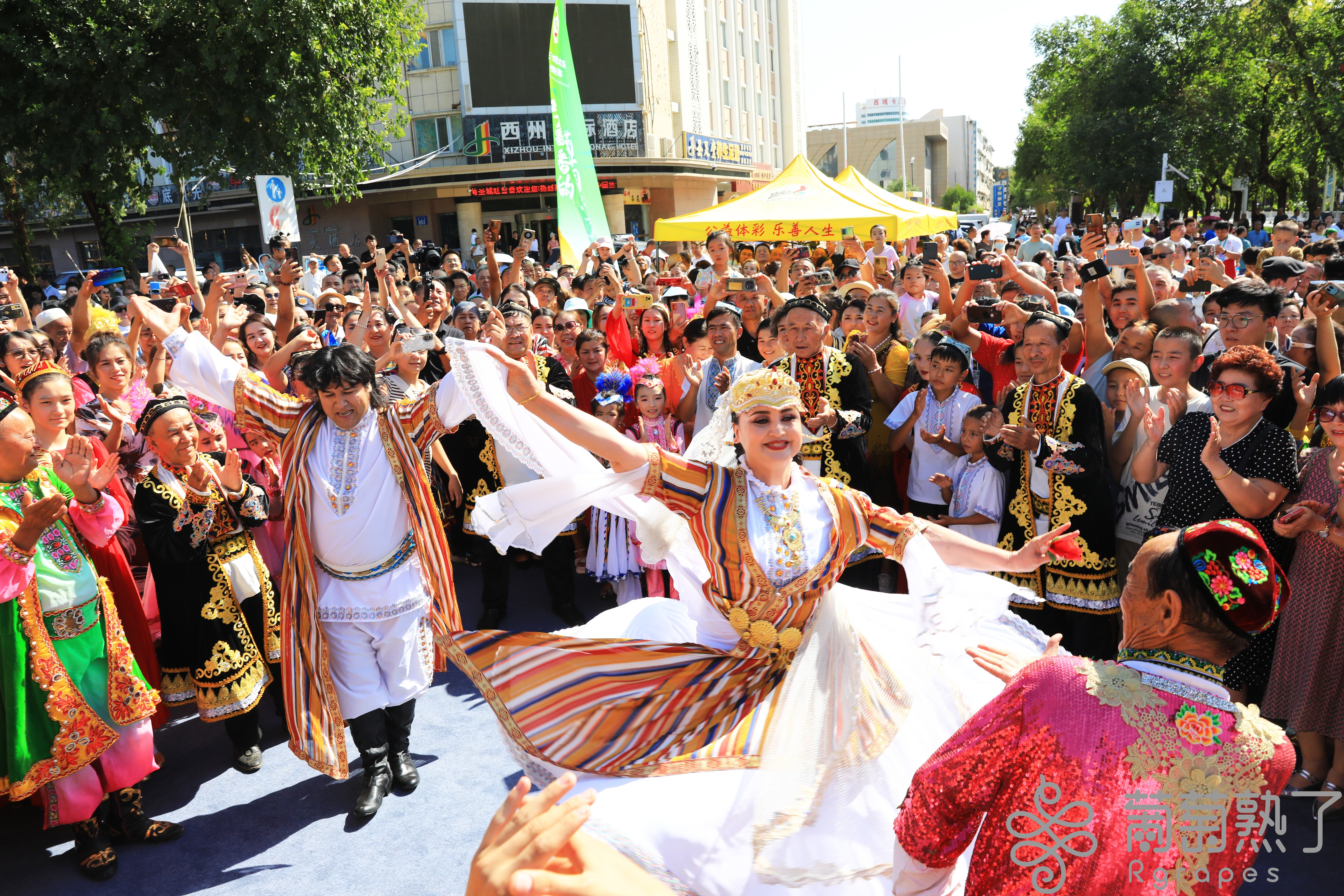 聚焦文旅兴市重彩描绘“诗与远方”——吐鲁番“奋进2024”年终特别报道之三(图3)