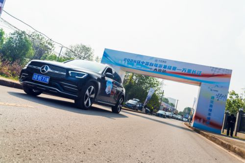 易倍网站：2024环中国自驾游集结赛-万里长江湖北黄石站完赛(图2)