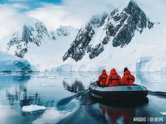 都说文旅消费在降级人均10万+的高端出境游却越卖越爆(图1)
