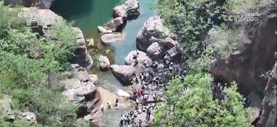 传统景区不断“破圈”“出圈”“文旅+创新”激发经济澎湃活力(图1)