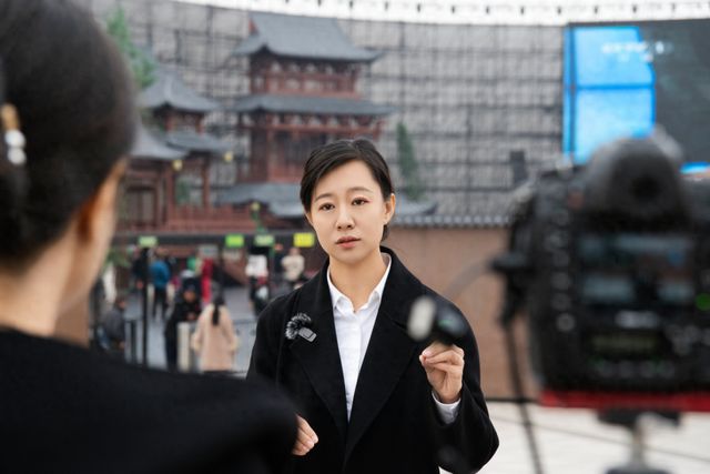 “网红”副局长彭勃职务调整(图1)