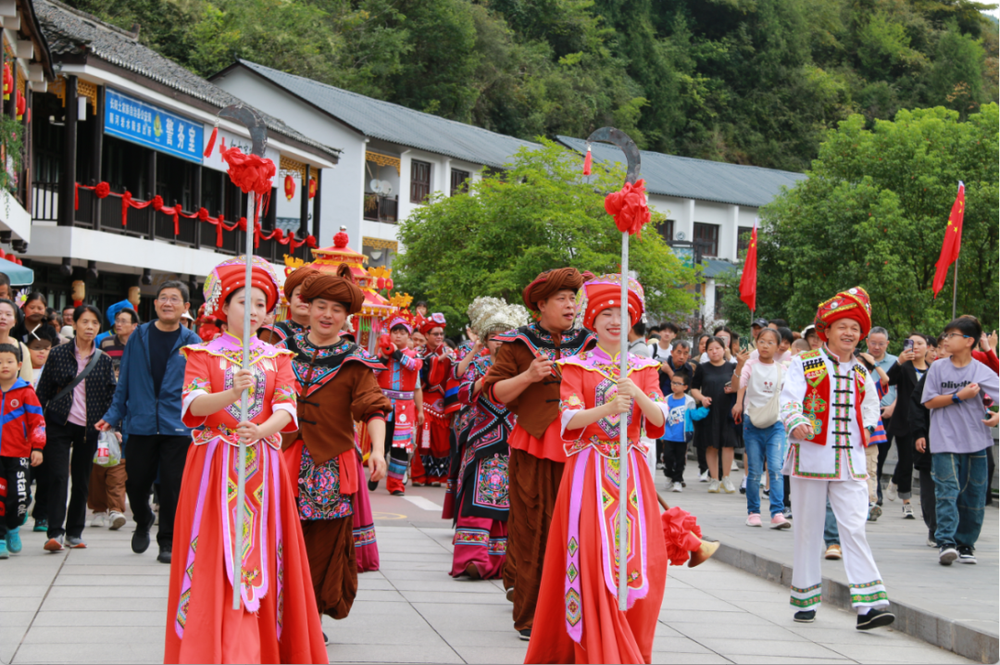 易倍网站：湖北文旅集团：打好“三张牌”建设世界级文化旅游目的地(图1)