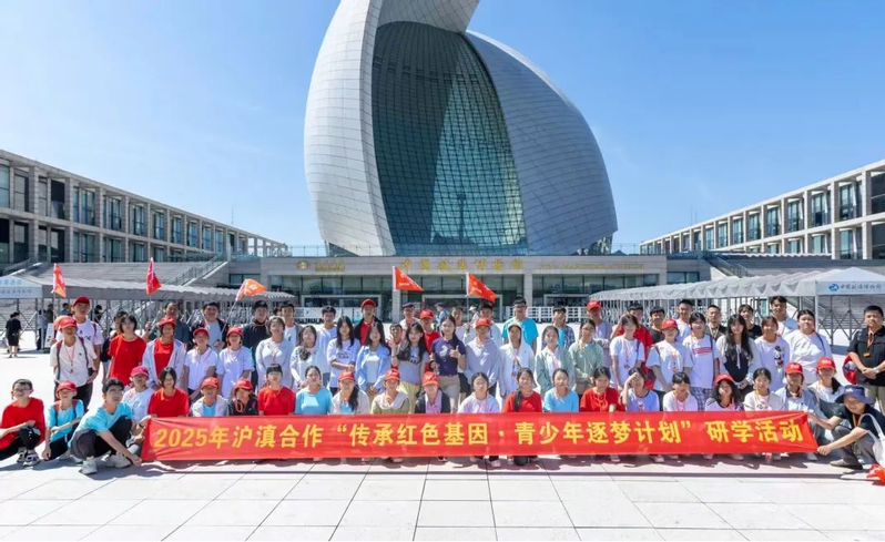 禄劝：凝心铸魂促交融三线并进谱新篇(图4)