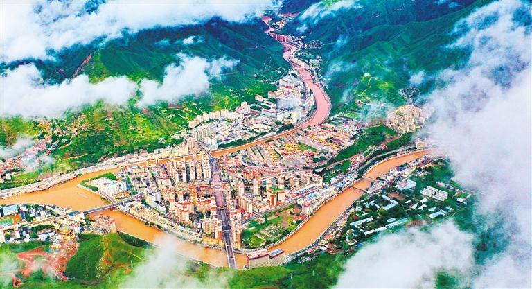 红色昌都(图2)