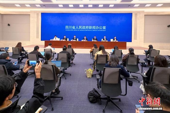 易倍网站：四川康定：挖掘情歌文化内涵打造国际生态文化旅游目的地(图1)