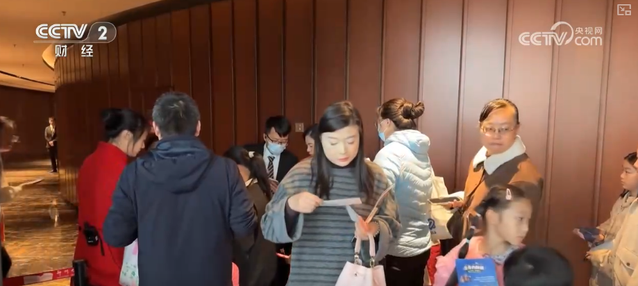 周周有演出、月月有大戏！“真金白银”优惠带旺人气文化消费增长势头强劲(图1)