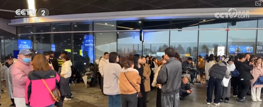 周周有演出、月月有大戏！“真金白银”优惠带旺人气文化消费增长势头强劲(图3)