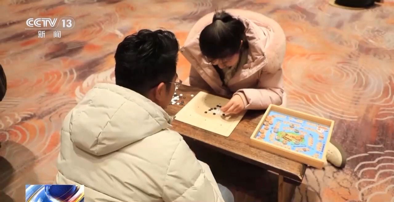 丨告别“到此一游”任务式打卡00后假期旅游主打“爱你老己”(图8)