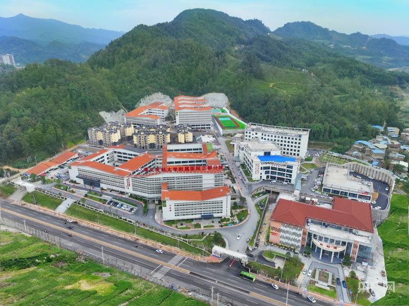 擘画“十五五”·黔进新征程｜杨凯：以“闯”的胆识开拓新局绘就三都高质量发展壮丽画卷(图5)
