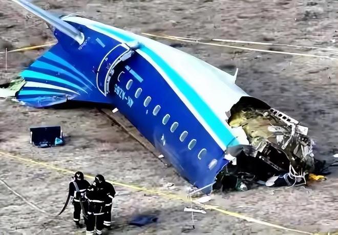 易倍EMC平台：38人遇难客机确系被俄击落中国巨额损失普京终于公开承认？(图8)