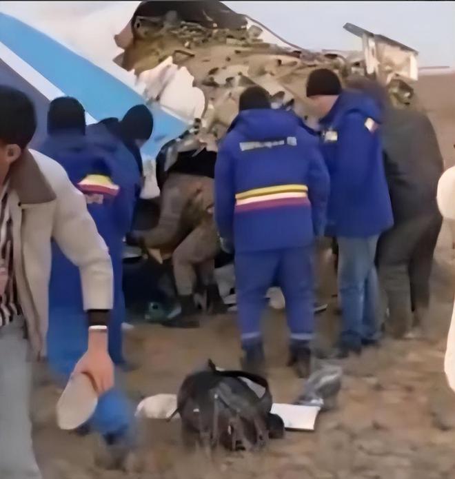 易倍EMC平台：38人遇难客机确系被俄击落中国巨额损失普京终于公开承认？(图10)