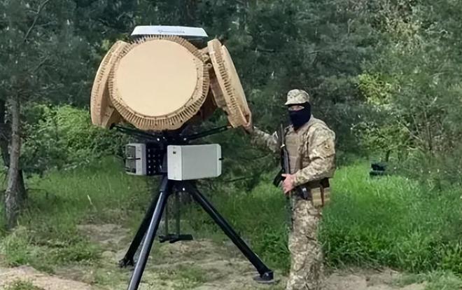 易倍EMC平台：38人遇难客机确系被俄击落中国巨额损失普京终于公开承认？(图17)